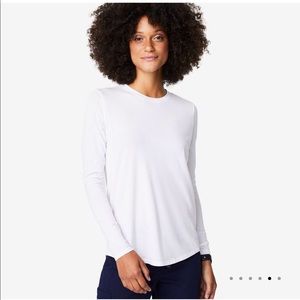 NWT Figs super soft underscrub XS white